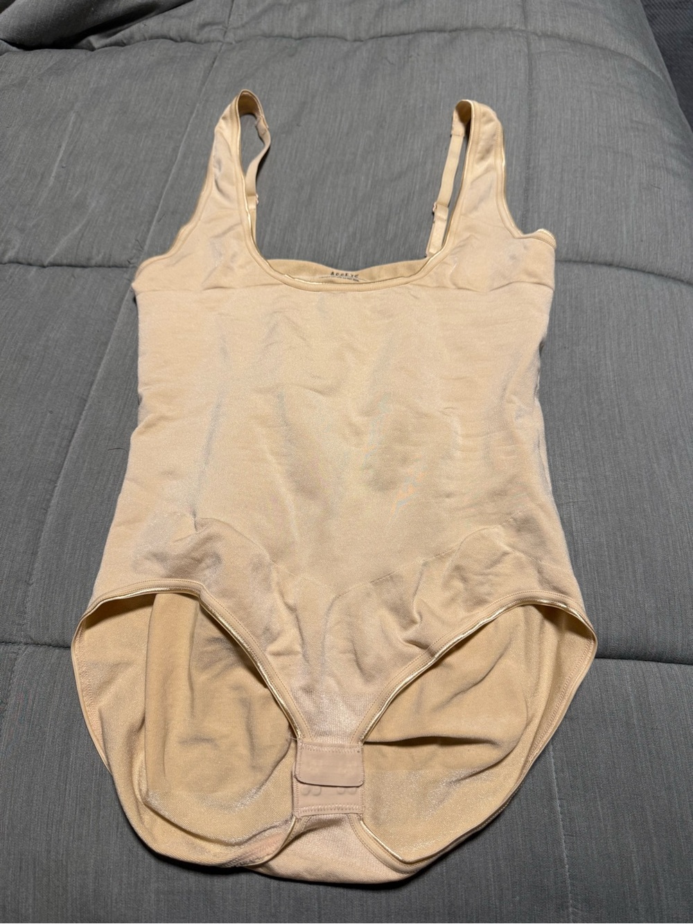 Assets by Spanx bodysuit shapewear size 1X